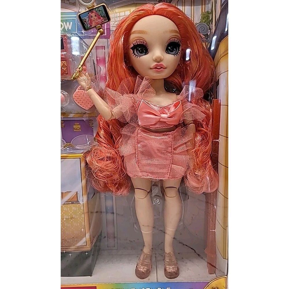 Rainbow High New‎ Friends: Pinkly Paige Fashion Doll w/ accessories New 2023